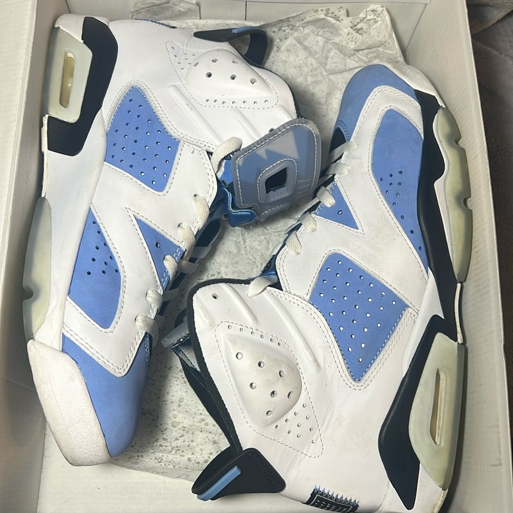 Air Jordan 6 Retro Nike sneakers